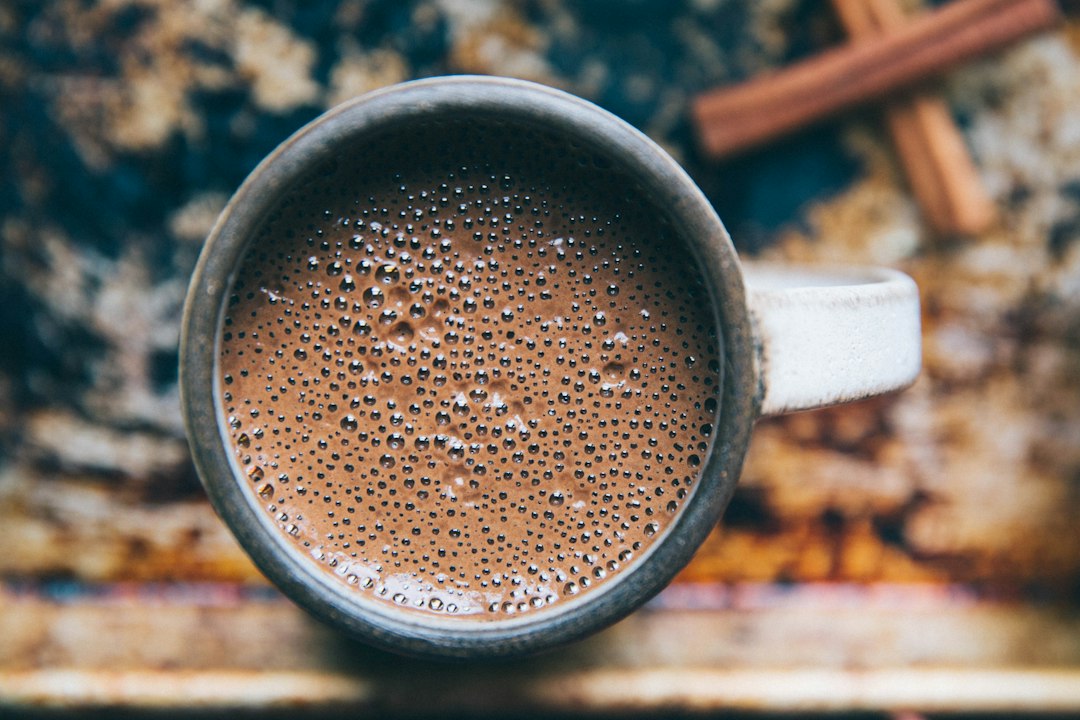 Heiße Schokolade in einer Tasse