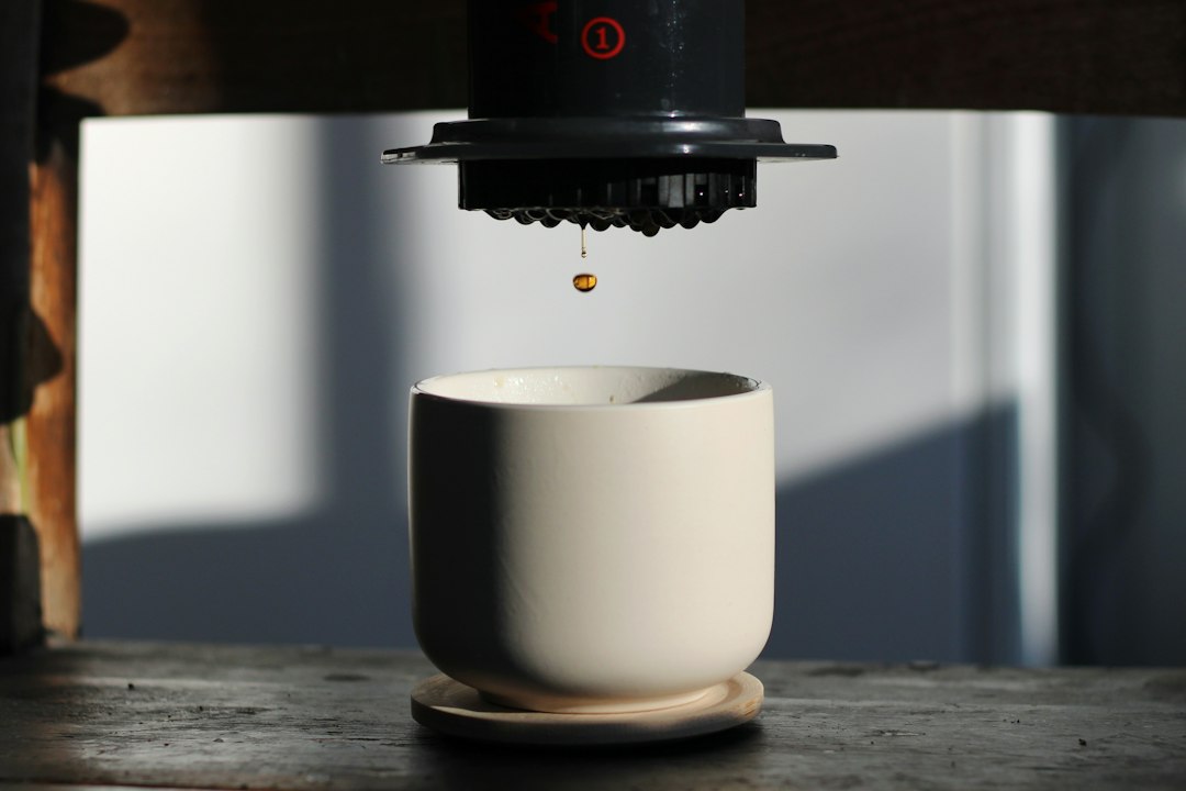 Eine AeroPress zur Kaffeezubereitung