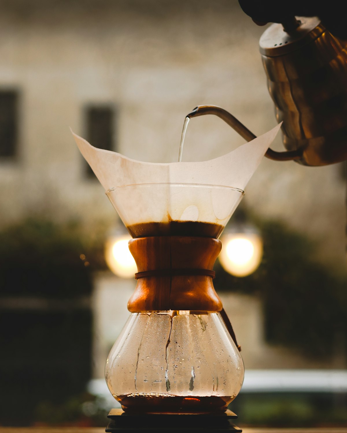 Chemex carafe with a paper filter
