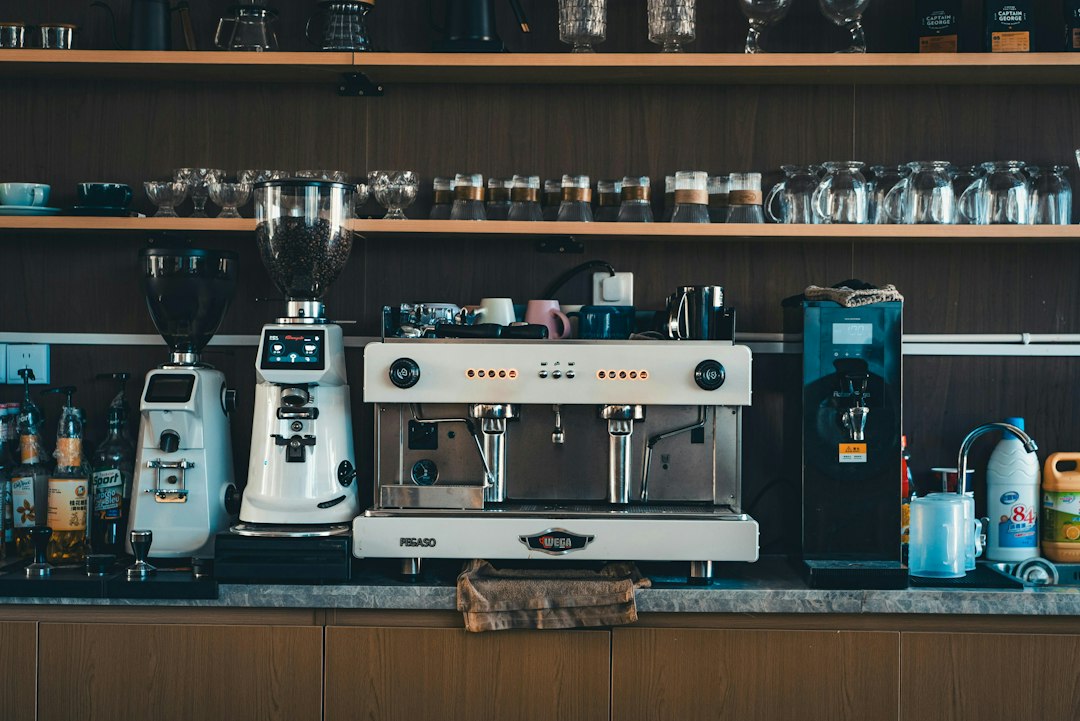 Espresso machine and coffee grinder on a worktop